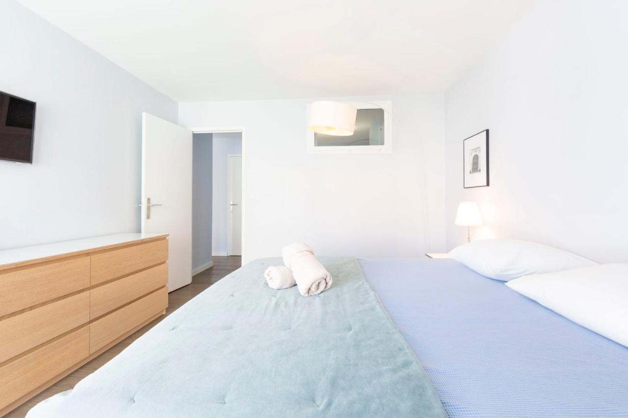 Modern Apartment 2 Bedrooms Quiet Terrace In A Palm Beach Area, 30 Meters From Seaside Cannes Exterior foto