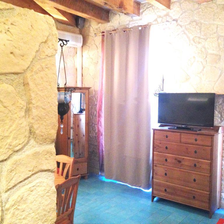 Modern Apartment 2 Bedrooms Quiet Terrace In A Palm Beach Area, 30 Meters From Seaside Cannes Exterior foto